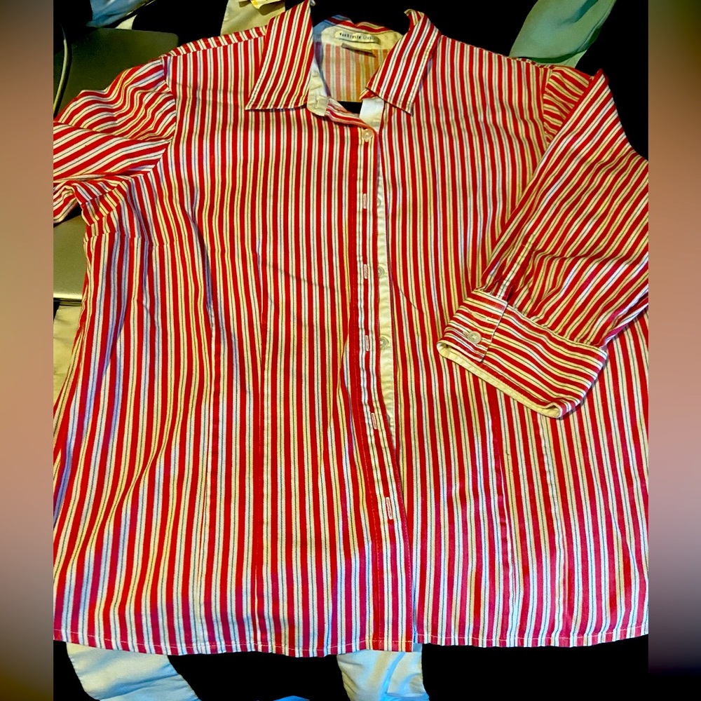 Women's Top